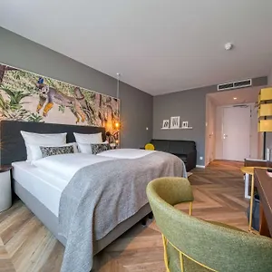 Hotel Ninetynine Amsterdam Airport, Hoofddorp